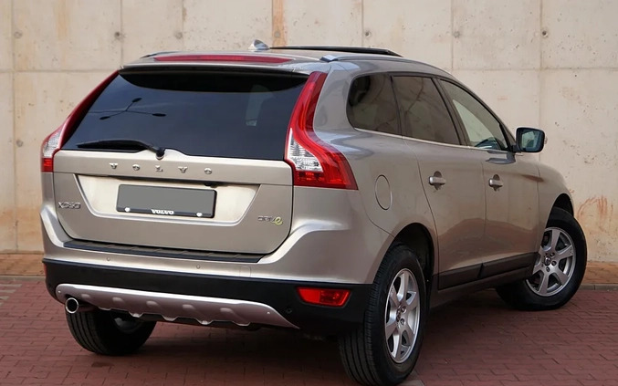 Volvo XC 60 cena 54999 przebieg: 156300, rok produkcji 2012 z Starachowice małe 781